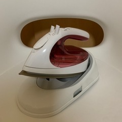 東芝コードレススチームアイロンの画像