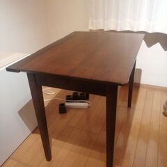 デスク（学習用、パソコン用）