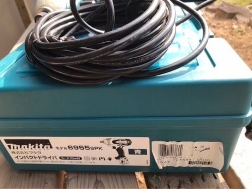 マキタインパクトドライバー新品