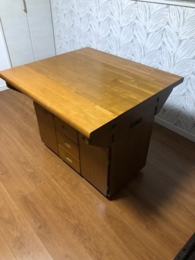 (値下げ)テーブル型収納家具