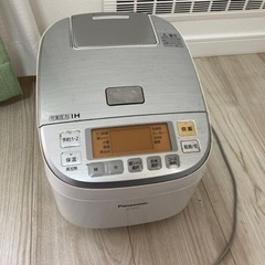 【購入者確定　現在お取引中】Panasonic 炊飯器