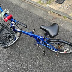 折り畳む自転車 ２０インチの画像
