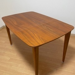 【譲り先決定】伸長式ダイニングテーブル