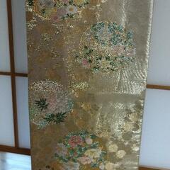 キラキラしてて綺麗な袋帯