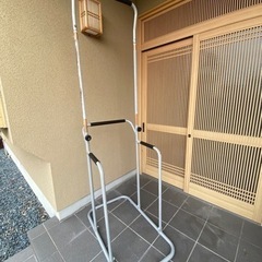 ぶら下がり健康器具