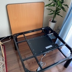 こたつテーブルの画像