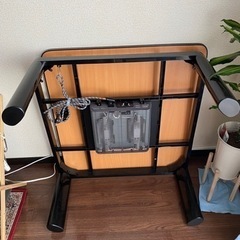 こたつテーブルの画像