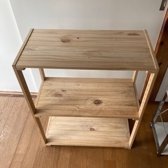 取りに来てくださる方限定　無料の棚