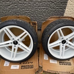 BMSの18インチ 9j＋15 タイヤ225/40新品付きの画像