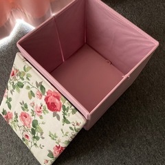 ☆薔薇柄折りたたみ収納椅子☆自宅保管品の画像