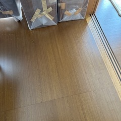 (4月末取引希望)和室、リビングに敷けるフローリング ウッドカーペットの画像