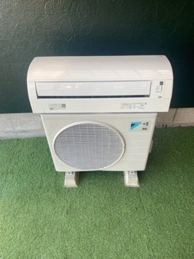 ダイキン　エアコン　18年製