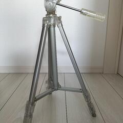 三脚
