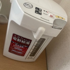 4/13まで限定　Peacock 電動給湯器　