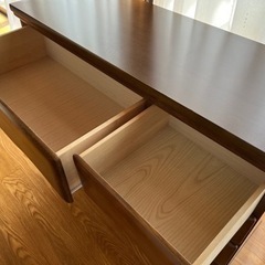 チェスト　腰くらいの高さの画像