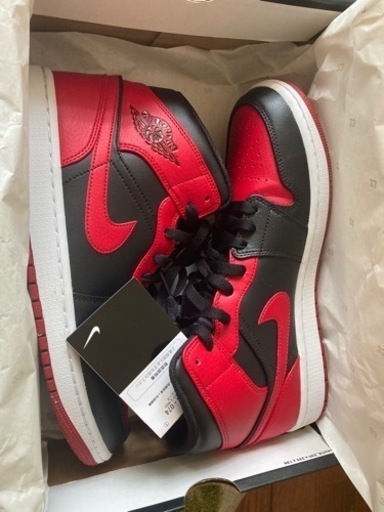 NIKE AIR JORDAN 1 MID【最終値下】