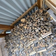 薪　良く乾いてます。の画像
