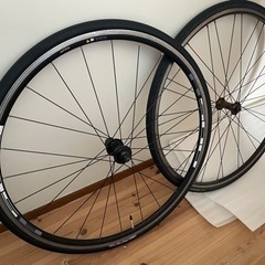 シマノ ホイール WH-R500 タイヤ付きの画像