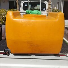 【蓋なし】中古ローリータンク(メーカー不明)200L 譲ります。
