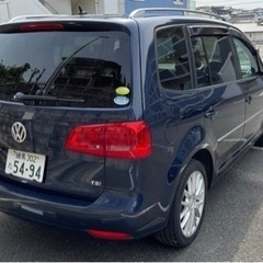 ゴルフトゥーラン 7人乗り 車検入れたて の画像
