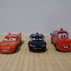 トミカ　カーズの画像