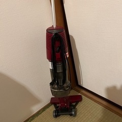 サイクロン式クリーナー　掃除機の画像