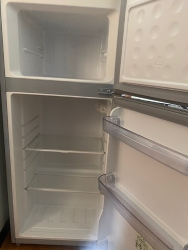 1人用　冷凍冷蔵庫　グレー　シャープ