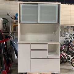 4/4 終 ☆状態良好☆ ニトリ 食器棚 キッチンボード ホワイト 幅約120cm 高さ約200cm レンジボード 収納 菊倉荻