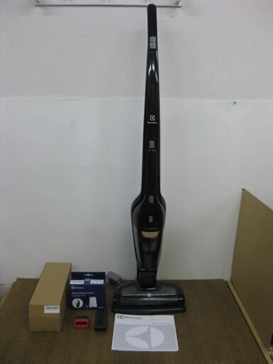 Electrolux エルゴラピード・リチウム 家庭用電気掃除機 コードレススティッククリーナー ZB3501EB
