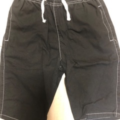 ショートパンツ　ハーフパンツ　140cm 黒　男の子