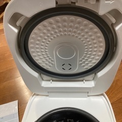 美品！東芝炊飯器3合炊きの画像