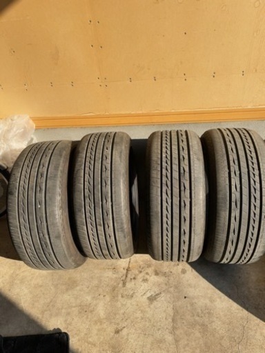 ブリヂストンレグノ　バリ目2021年255/45r19