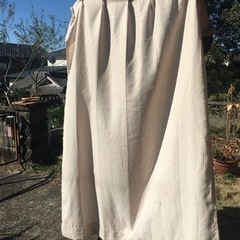 カーテン、ベージュ、180x100cm 2枚の画像