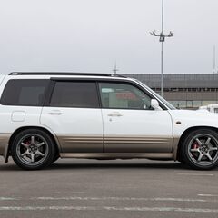 平成12年　2000年　スバル　フォレスター　S/tbの画像