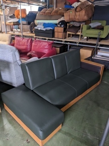 ソファーベッド　肘掛オットマン　左右付け替え可能　座面下引き出し収納あり