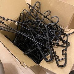 38本、360℃フック回転、パンツ・キャミソールもかけられる万能の画像