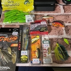 バス ルアー 箱に入ってるのは新品未使用