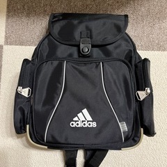 子供用　リュックサック　adidas