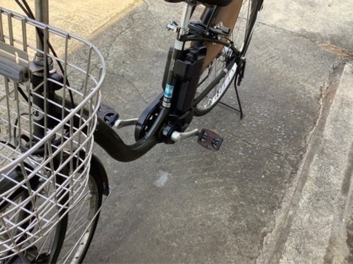 20 ブリヂストン最新機種電動自転車FRONTIA26インチカーキ色アルミ