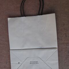 ★紙袋　　　新品の画像
