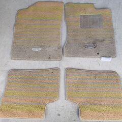 ダイハツ　エッセ　L235S L245S 純正フロアマット 前後...