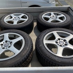 フォルクスワーゲン純正　パサート　215/55R16アルミ　タイ...
