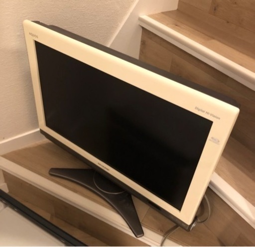 SHARP 液晶テレビ　26インチ