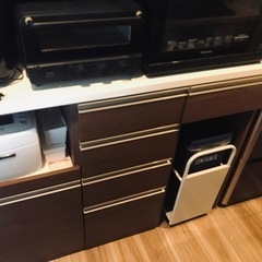 ニトリ　食器棚あげますの画像