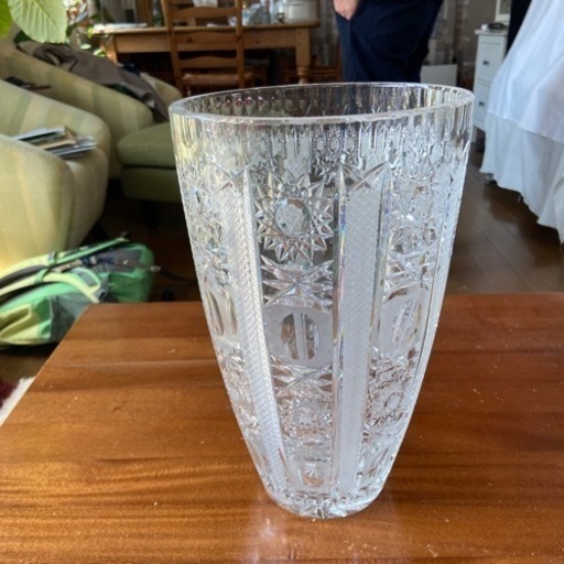 クリスタル　花瓶