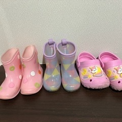 ベビーシューズ　8足セット　靴　スニーカー13〜15㎝　ニューバランス　女の子の画像