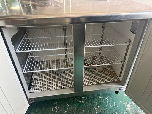 取引き中　★ホシザキ　テーブル形冷蔵庫　240ℓ　2017年製★