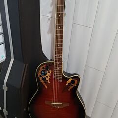 Ovation - Celebrity Deluxe CS257