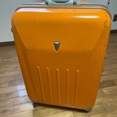 旅行用大型トランク