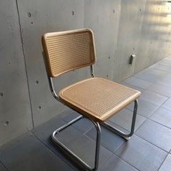 チェスカチェア　ベージュ　リプロダクト　ダイニングチェア　椅子